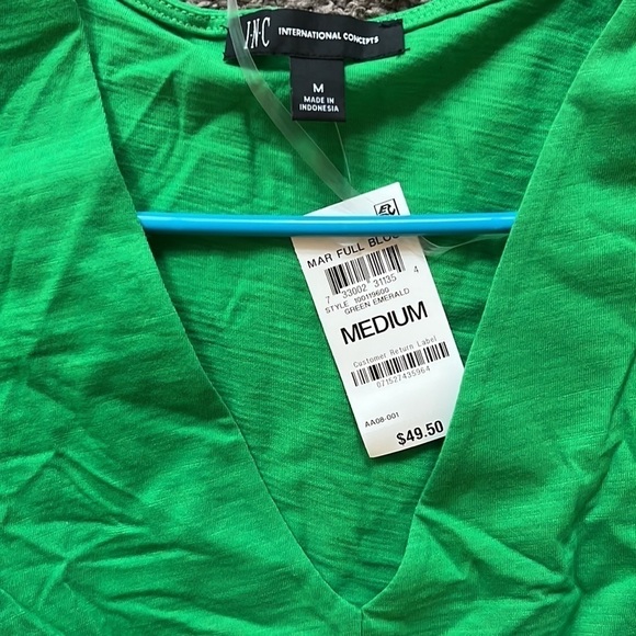 INC Concepts tops size Medium NWT Kelly‎ green pink - Picture 2 of 5